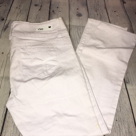 YMI White Capris with wide waistband - Picture 1 of 4